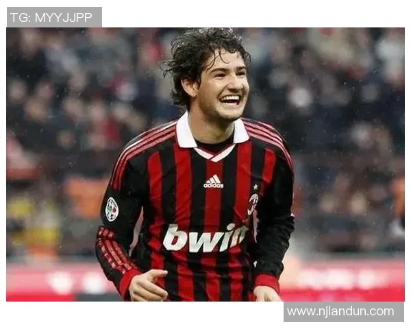 帕托足球明星的传奇历程与辉煌成就揭秘