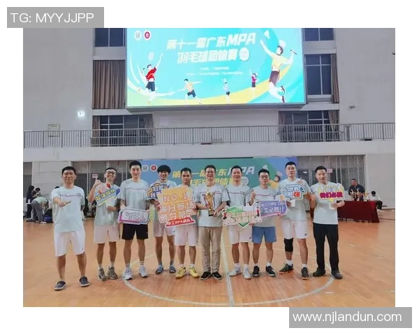 深圳羽毛球队力压群雄创历史新高力量排名引发广泛关注与热议